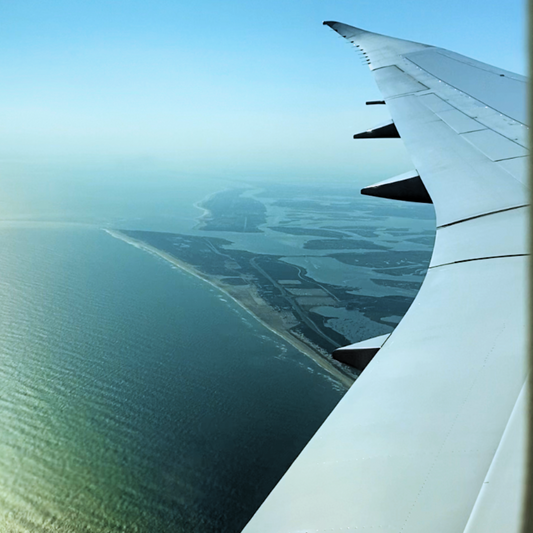11 Reasons Why Direct International Flights Are a Game-Changer for us girls